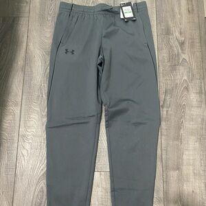 Under Armour Charcoal Gray Loose Fit Shorts